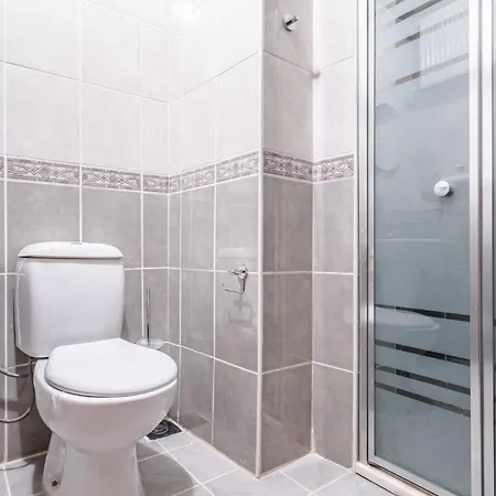 Sleek With Backyard And Lake View * Sapanca